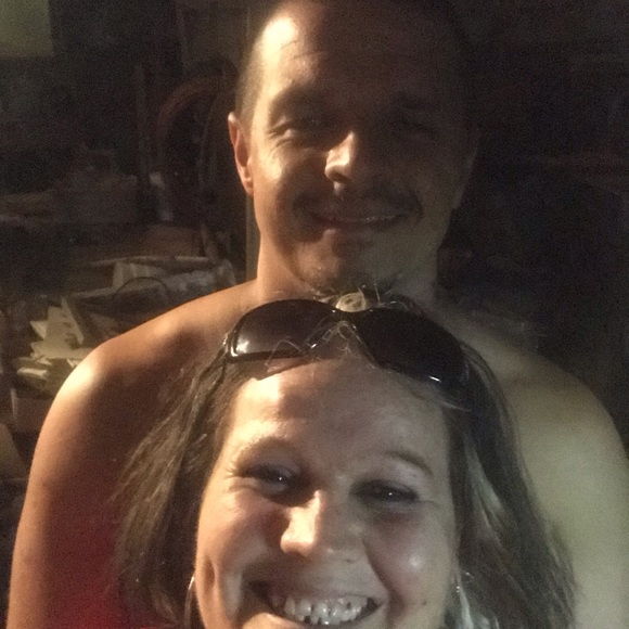 Meet your Posher, Brenda - Picture 1 of 1